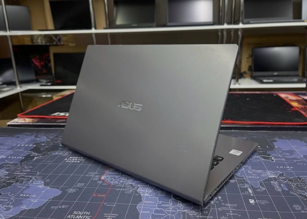 Компактный ноутбук Asus Laptop 14 i3-10110U/4GB/SSD256