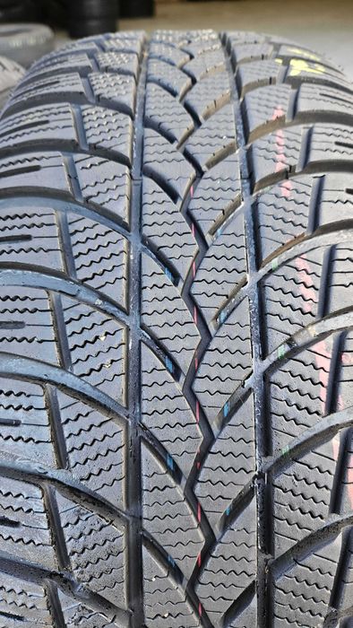 235/55 R17 • Iarna • Lassa Snoways 4 103V XL | 2 buc | DOT 2024 | Pret/buc