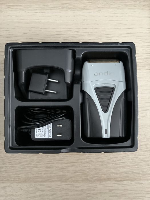 Andis ProFoil Lithium Plus
