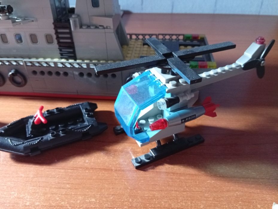 Конструктор лего Фрегат для игры