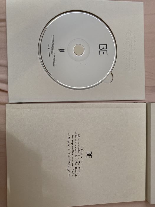 album BTS “Be essential edition”