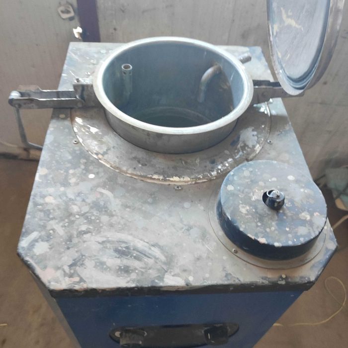 Distilator / recuperator diluant si solvent de la spalare