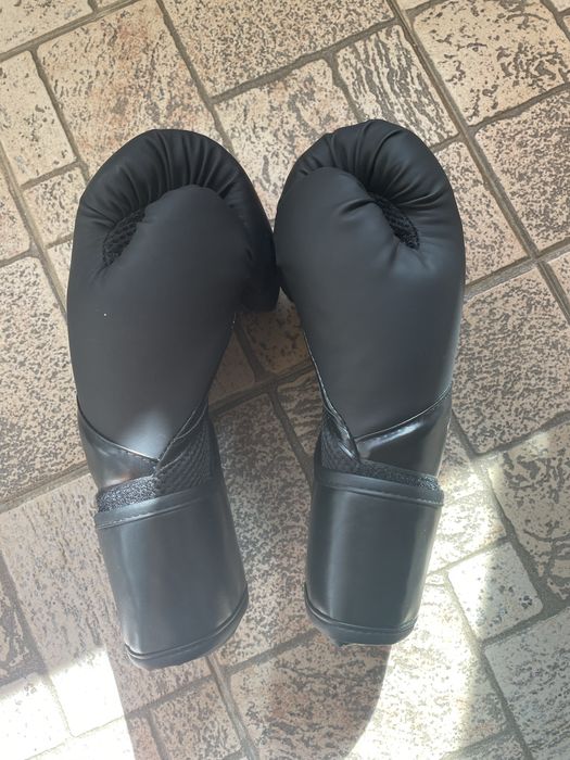 Боксови ръкавици everlast elite 2