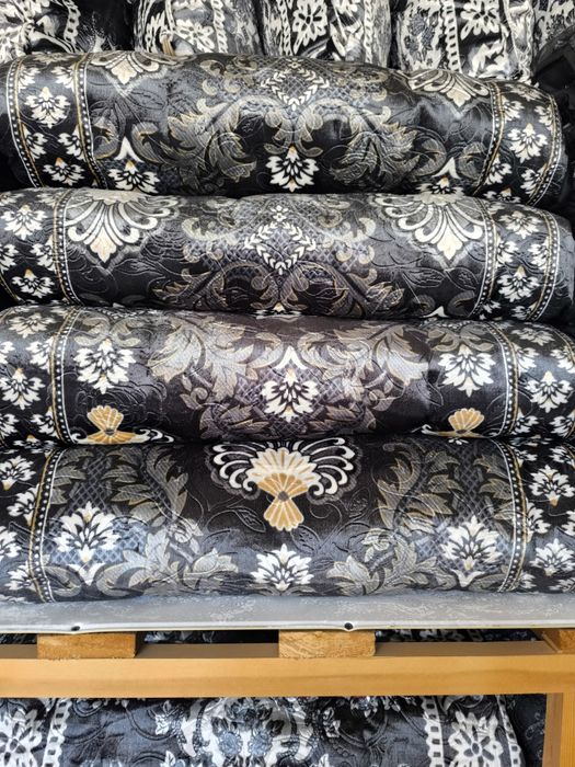 Виллур, духоба, сатин кўрпачалар