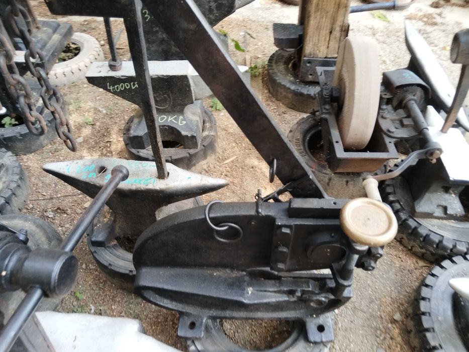 Foarfeca tăiat tabla ghilotina