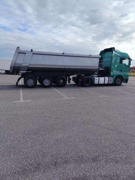 Vând firmă transport