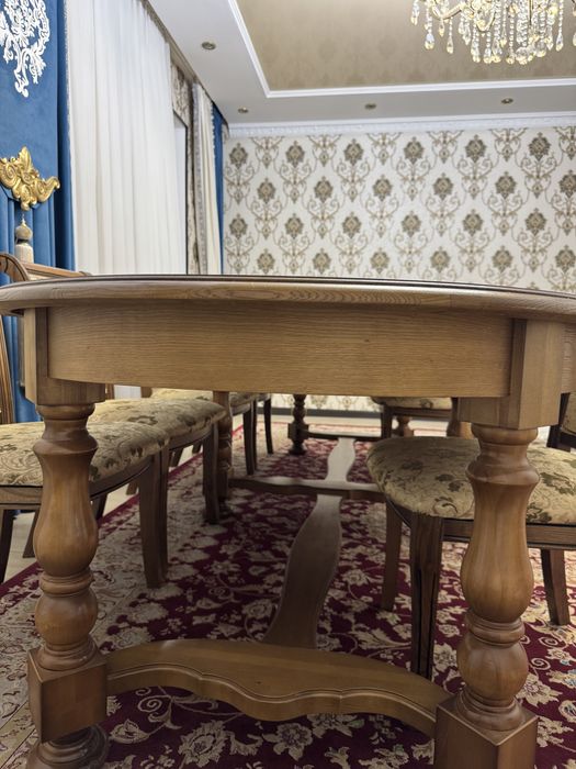 Продам стол с стульями