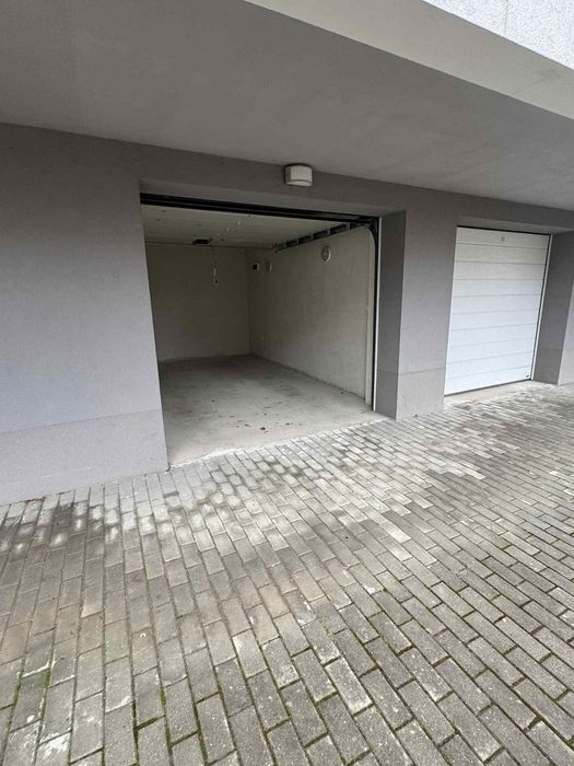 Гараж, под наем, ж.к Младост 1