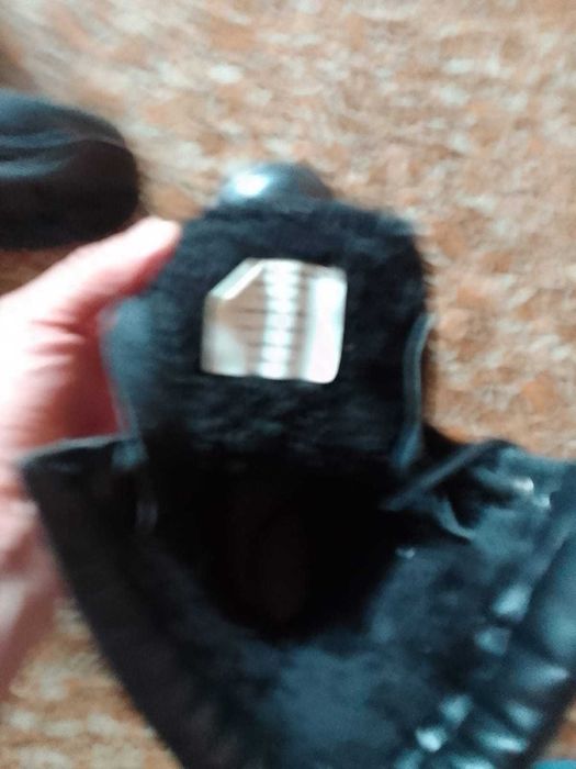 Продам Берцы 41 р. В отличном состоянии.