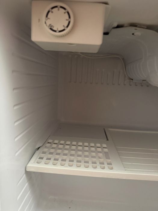 Frigider mini bar Daewoo A+