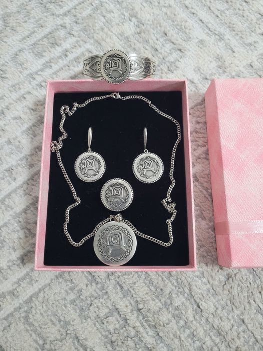 Украшение серебро 925 проба