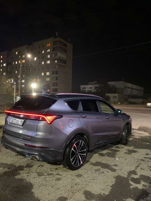 Jetour x 70 plus