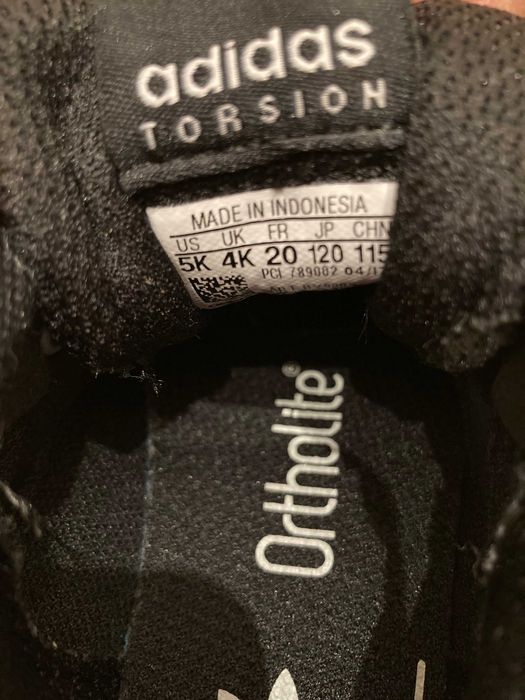 Детски маратонки Adidas, обувки Okaidi и пантофи