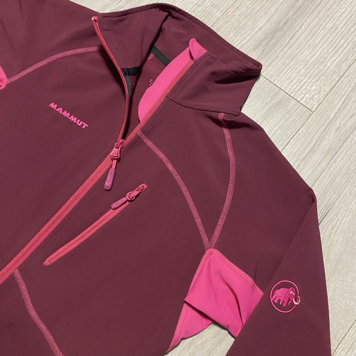 Mammut SofTech S the north face jack wolfskin salewa columbia arcteryx