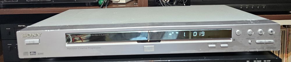 CD/DVD/VCD playere Sony, Grunding,  LG