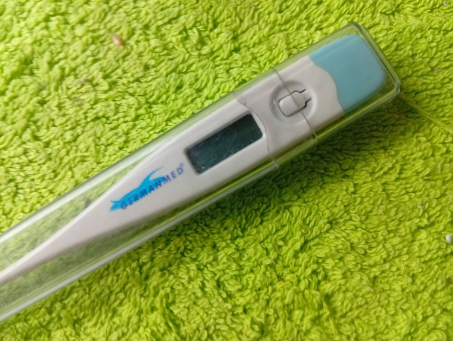 Termometru uman digital