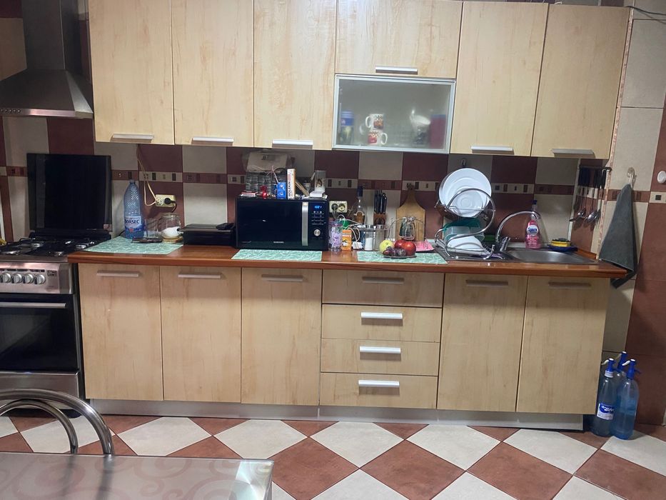 Vânzare apartament 4 camere Giurgiu
