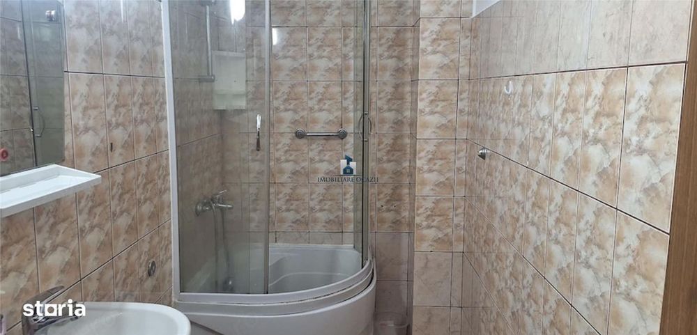 Apartament 3 Camere Decomandat Metrou Brancoveanu Str Paduroiu