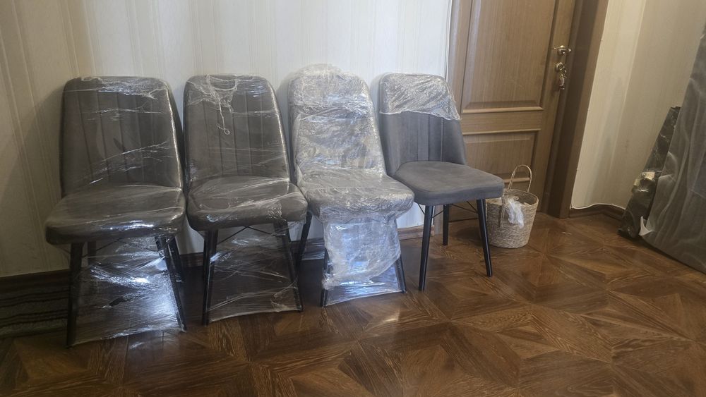 Стол стулья не дорого, срочно