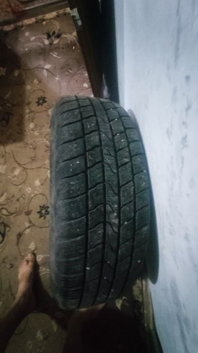 Продам шины с диском от ласети до R15