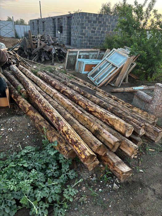 Продам бревна 4.30-4.50 м.