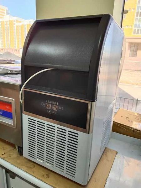 Льдогенератор. Ледогенератор. Кубиковый.