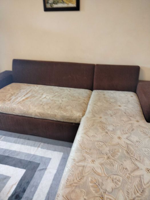 Разтегателни  дивани