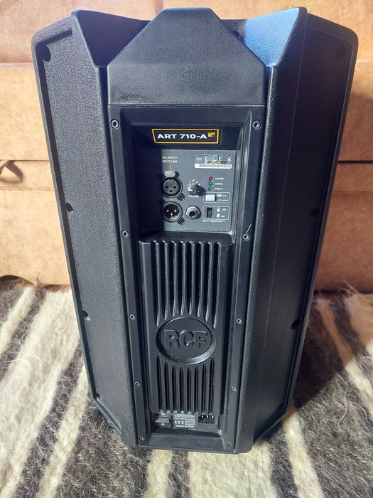 Vând Boxă activă RCF 710 A Mk IV