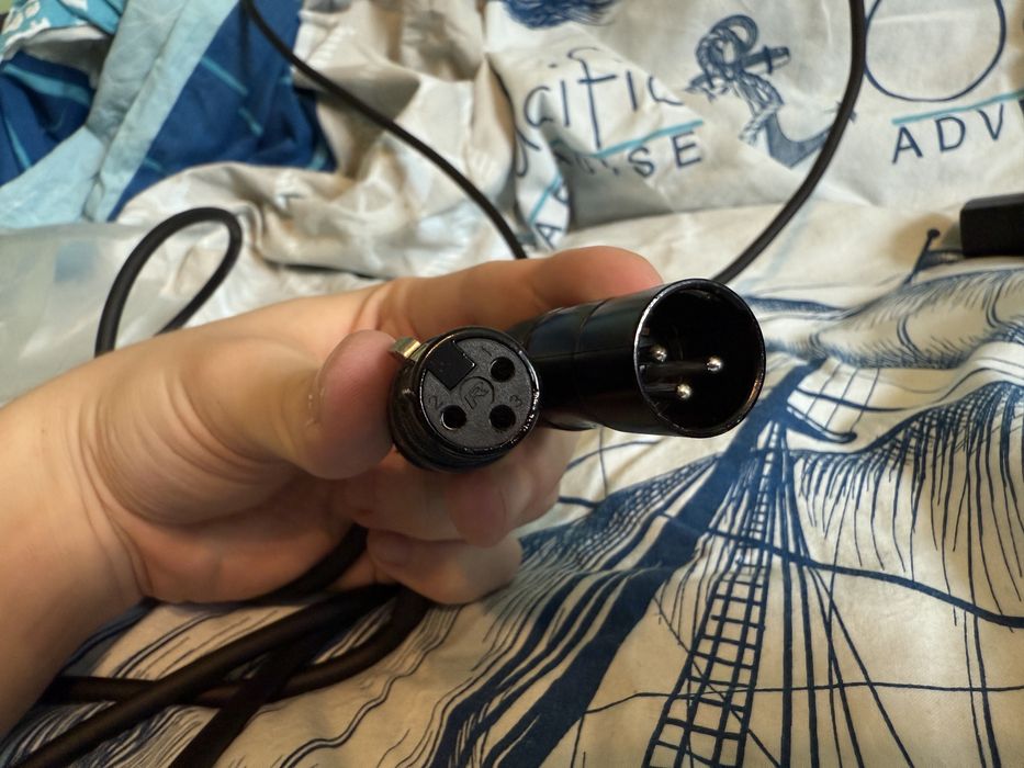 Vând Microfon Audio-Tehnica AT2035 XLR (Citeste Descrierea)