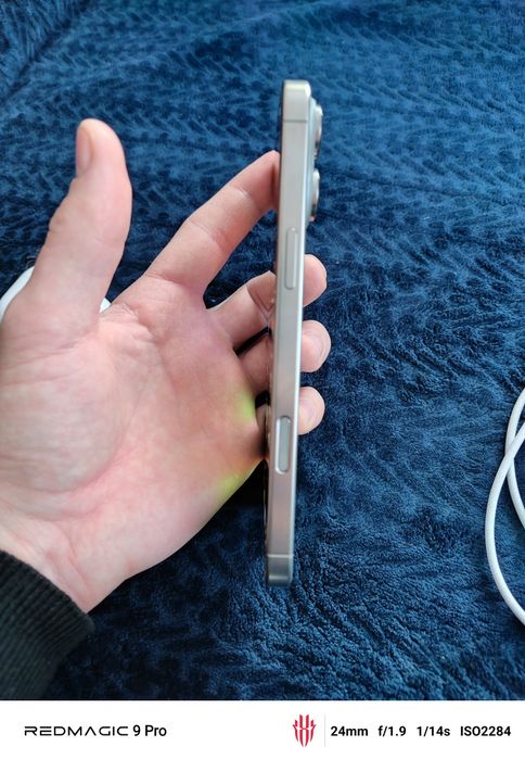 iPhone 16 pro max с гарантией