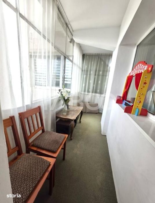 Apartament cu 2 camere de vanzare Intre Lacuri priveliste spre lac
