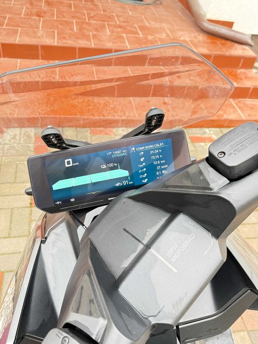 Vand scuter BMW CE 04 electric