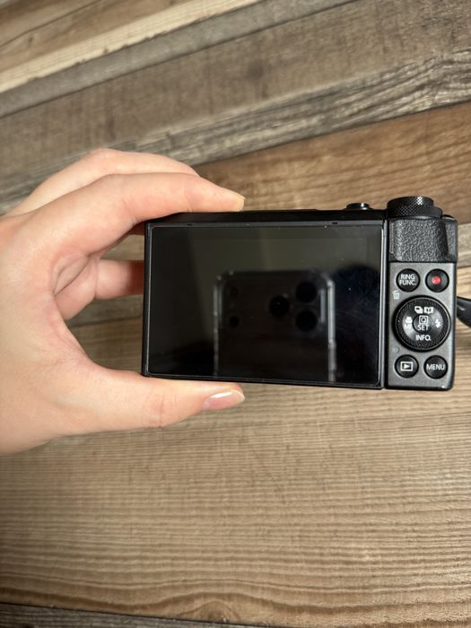 Canon g7x mark II