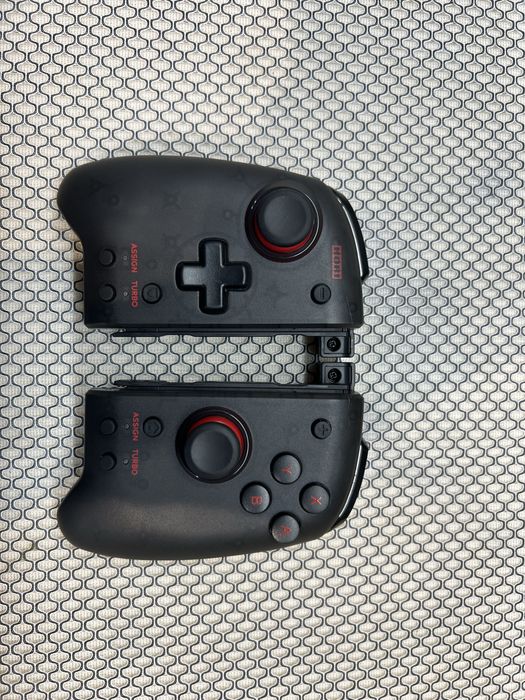 Vând Hori Split Pad Pro joycon joy-con