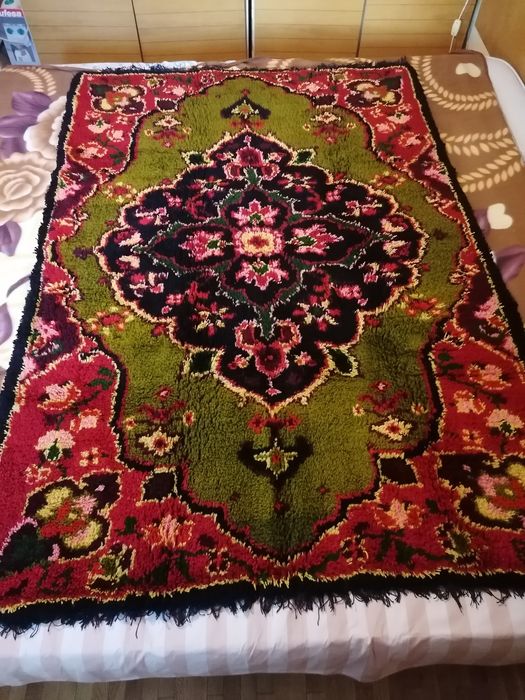 Продавам китеници