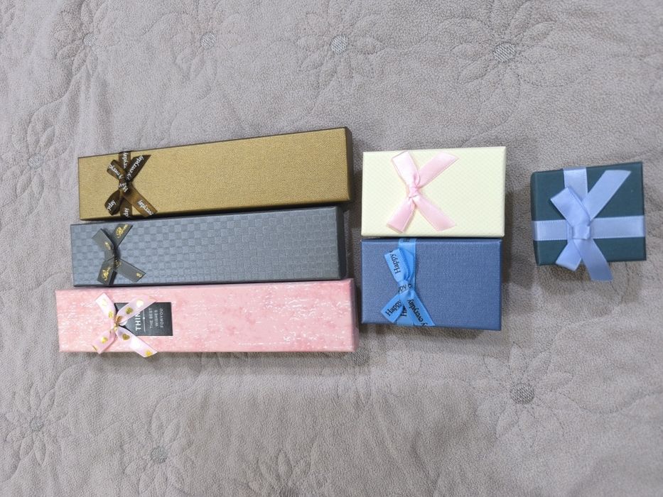 Коробки для ювелирных изделий