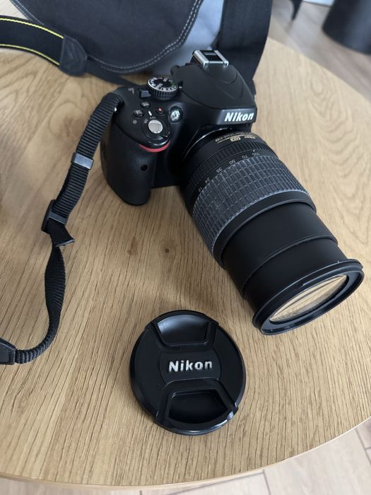 Aparat foto Nikon D5100