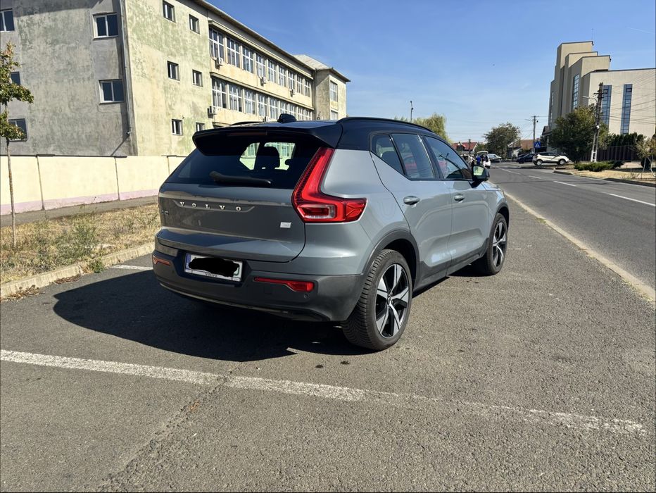 VOLVO XC40 2022 — imagine 3