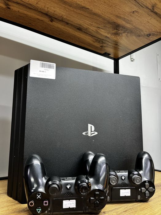 Плейстейшен 4 Про/Playstation 4 Pro