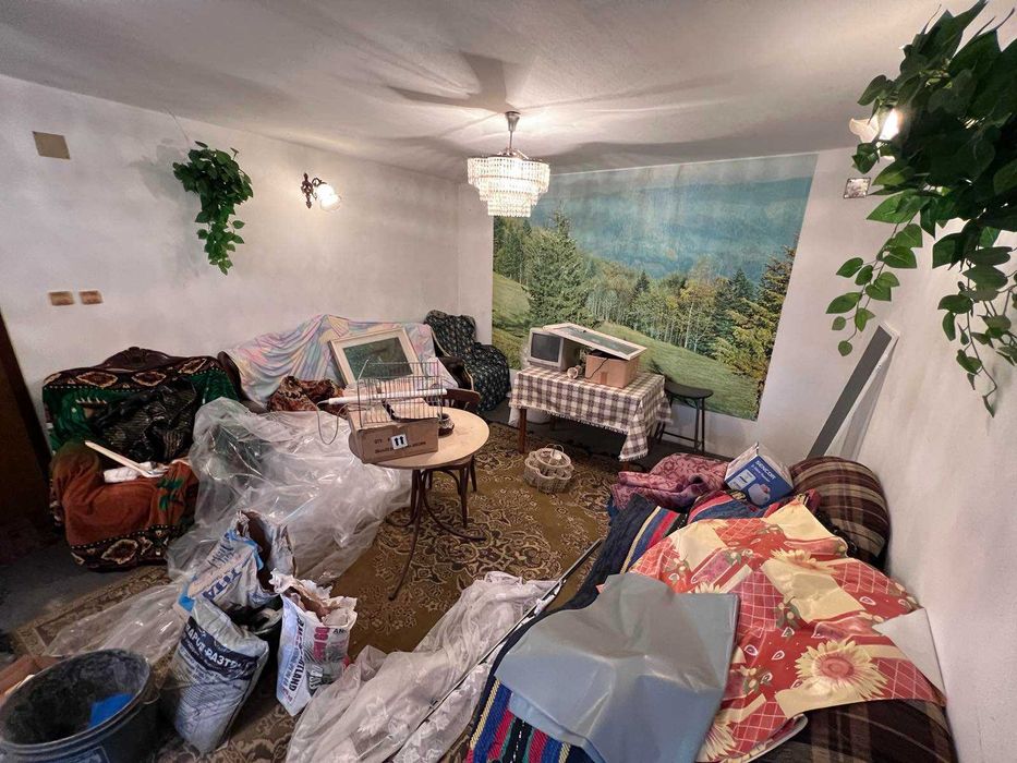 Продава се Къща в с. Кардам, Област Търговище - 132 кв.м за 348 €/кв.м - Снимка #4