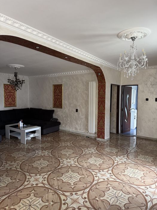 Casa de vanzare stalpu