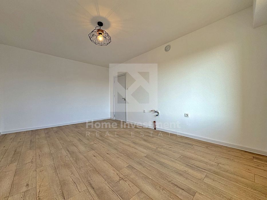 Продава се Тристаен апартамент в Варна, Трошево - 61 кв.м за 1933 €/кв.м - Снимка #4