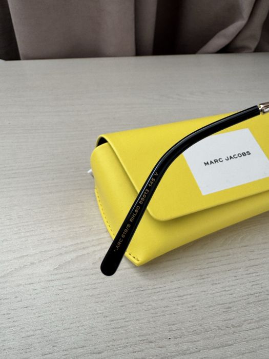 Солнцезащитные очки Marc Jacobs