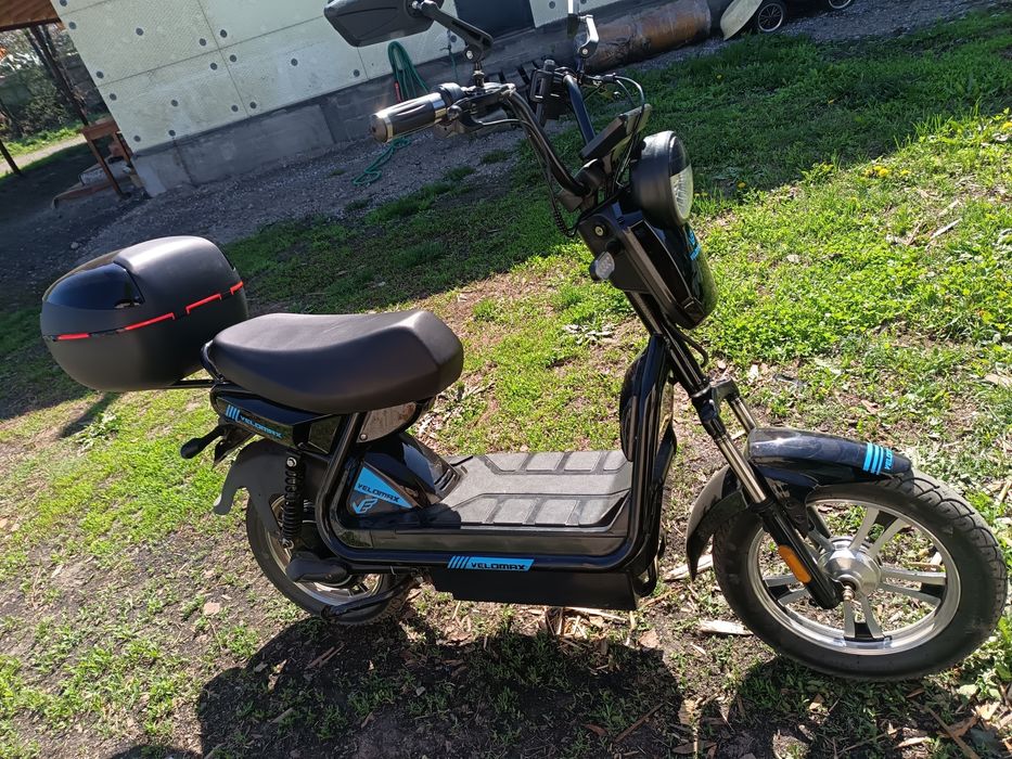 Электроскутер 60волть