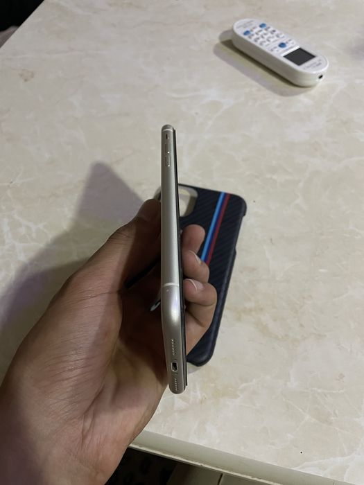 Iphone 11 idiyalidan