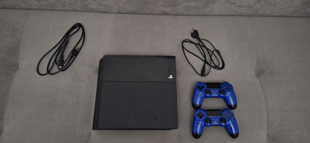 Плейстейшн 4 Fat