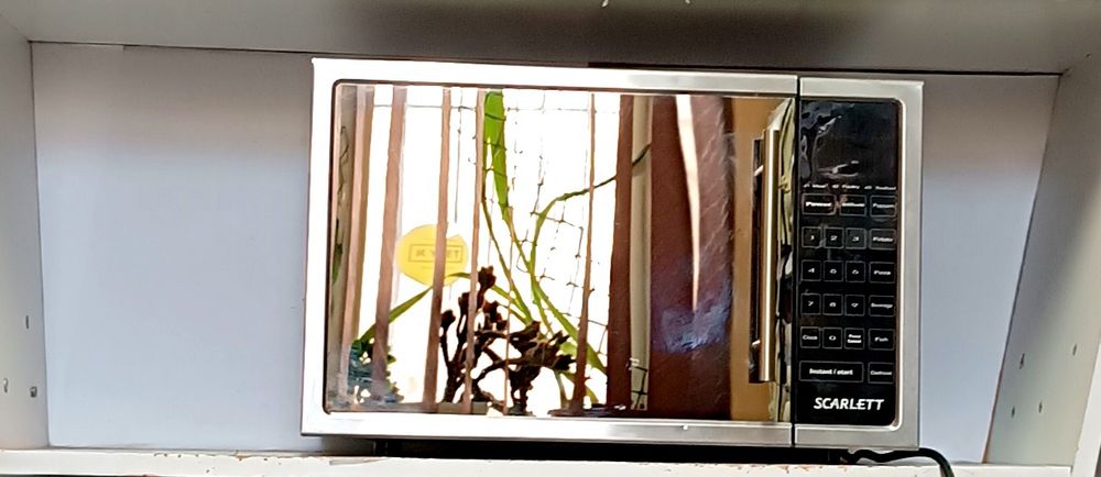 Продам зеркальную микроволновку