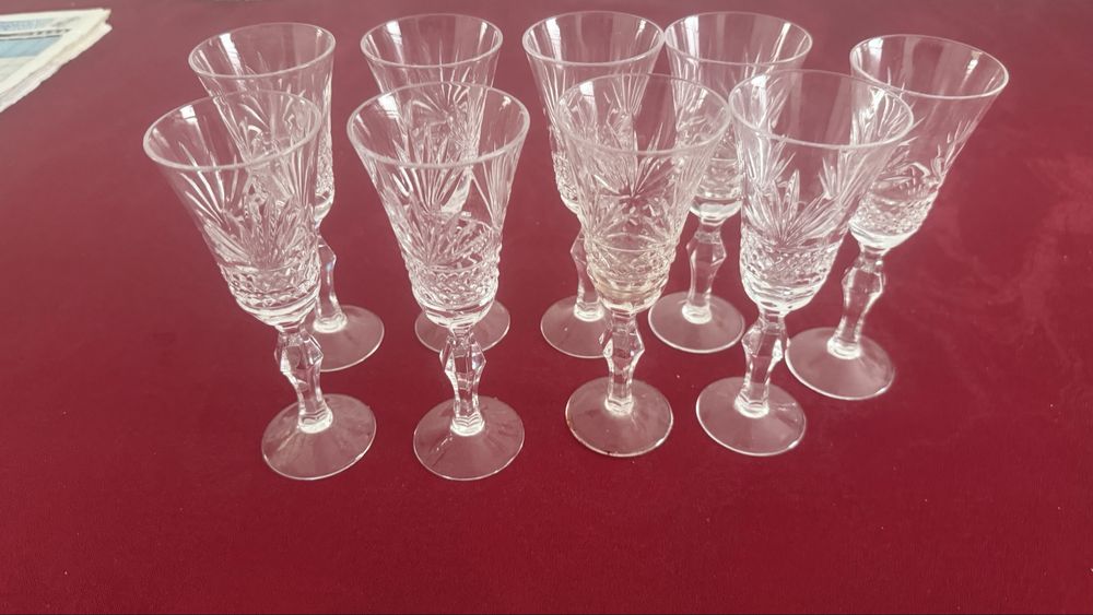 Продам посуду бу в отличном  состоянии