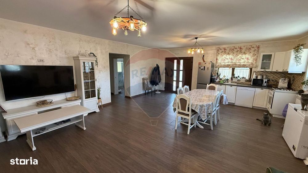 Casă / Vilă Coțofănești Bacău