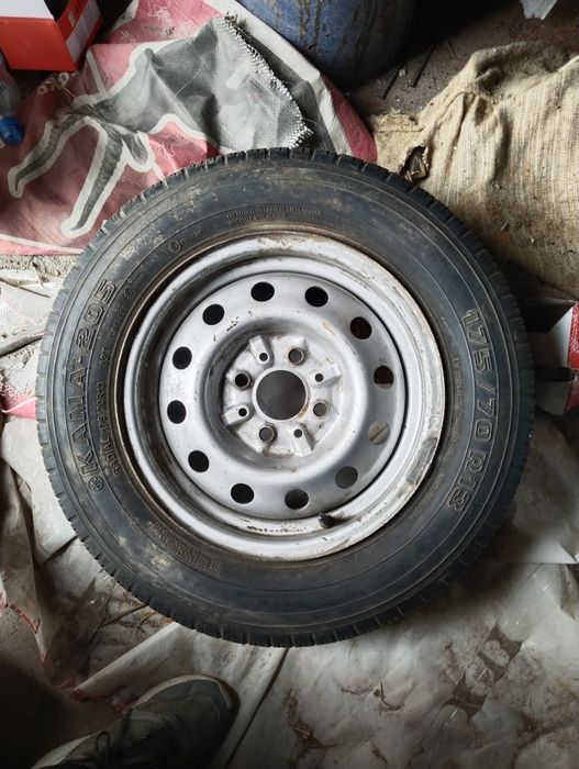Продам колесо в сборе